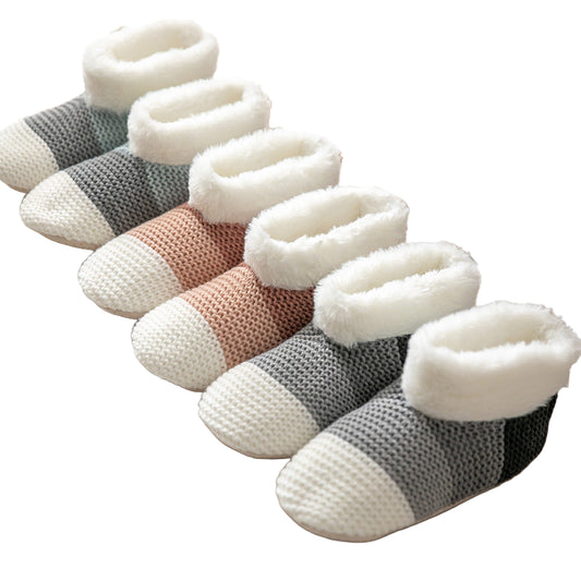 Warm plush socks — cozy, non-slip, stylish for winter